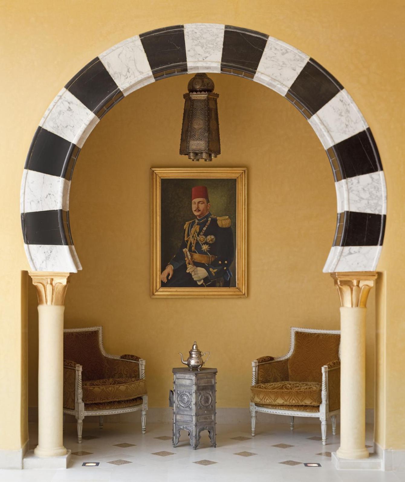Moevenpick Resort & Marine Spa Sousse Bagian luar foto A portrait of King Idris I in the Royal Palace of the King of Libya