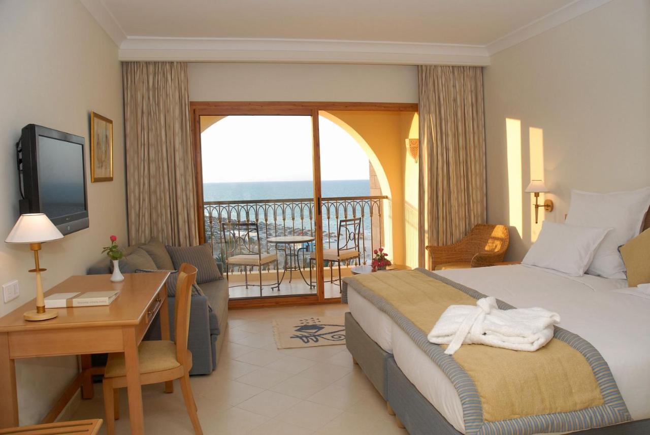 Moevenpick Resort & Marine Spa Sousse Bagian luar foto
